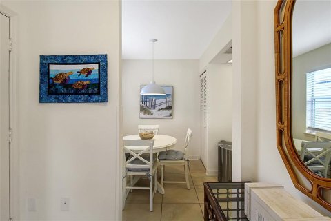 Copropriété à louer à Sarasota, Floride: 2 chambres, 118.91 m2 № 958019 - photo 5