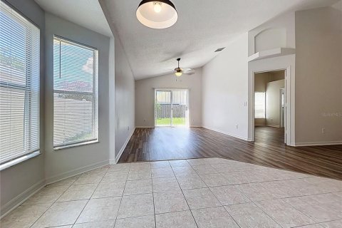 Villa ou maison à louer à Davenport, Floride: 3 chambres, 146.97 m2 № 1894503 - photo 7
