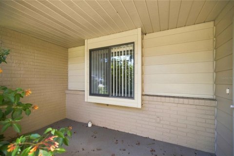 Villa ou maison à vendre à Belleview, Floride: 2 chambres, 86.21 m2 № 2210501 - photo 3