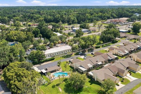 Villa ou maison à vendre à Belleview, Floride: 2 chambres, 86.21 m2 № 2210501 - photo 5