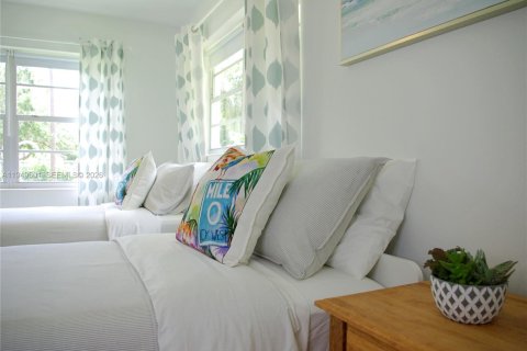 Villa ou maison à vendre à Homestead, Floride: 4 chambres, 205.78 m2 № 2057316 - photo 21