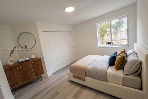 Touwnhouse à louer à Weston, Floride: 3 chambres, 164.62 m2 № 2041936 - photo 23