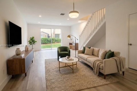 Touwnhouse à louer à Weston, Floride: 3 chambres, 164.62 m2 № 2041936 - photo 11