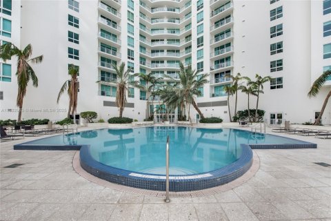 Copropriété à vendre à Miami, Floride: 1 chambre, 73.39 m2 № 1888771 - photo 18
