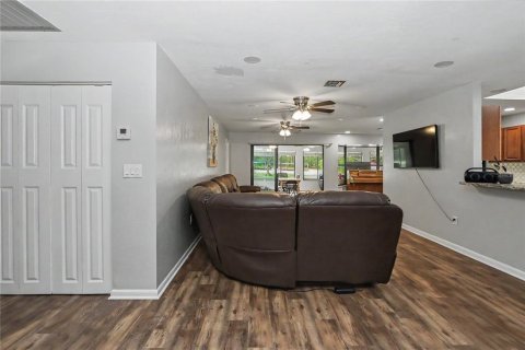 Villa ou maison à vendre à Dunnellon, Floride: 3 chambres, 212.56 m2 № 2122824 - photo 8