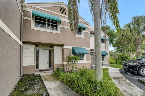 Townhouse in Cooper City, Florida 3 bedrooms, 135.54 sq.m. № 1887168 - photo 16