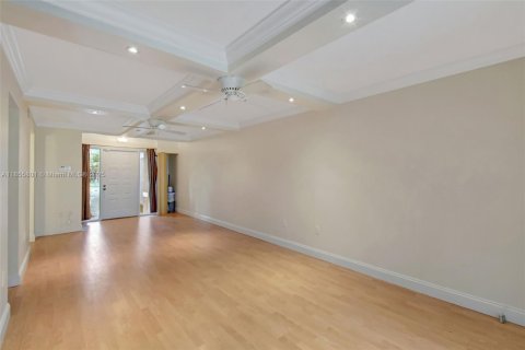 Townhouse in Cooper City, Florida 3 bedrooms, 135.54 sq.m. № 1887168 - photo 21
