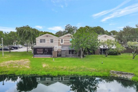 Townhouse in Cooper City, Florida 3 bedrooms, 135.54 sq.m. № 1887168 - photo 9