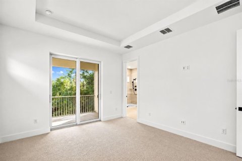 Touwnhouse à vendre à Palm Harbor, Floride: 3 chambres, 201.78 m2 № 2431649 - photo 12