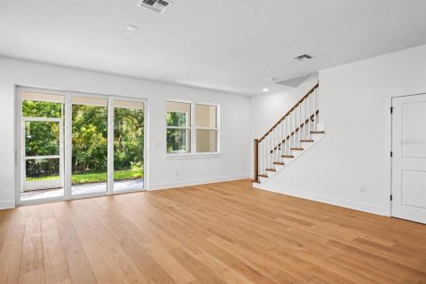 Touwnhouse à vendre à Palm Harbor, Floride: 3 chambres, 201.78 m2 № 2431649 - photo 6