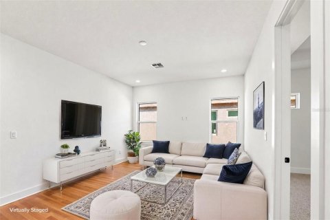 Touwnhouse à vendre à Palm Harbor, Floride: 3 chambres, 201.78 m2 № 2431649 - photo 11