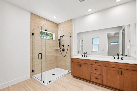 Touwnhouse à vendre à Palm Harbor, Floride: 3 chambres, 201.78 m2 № 2431649 - photo 21