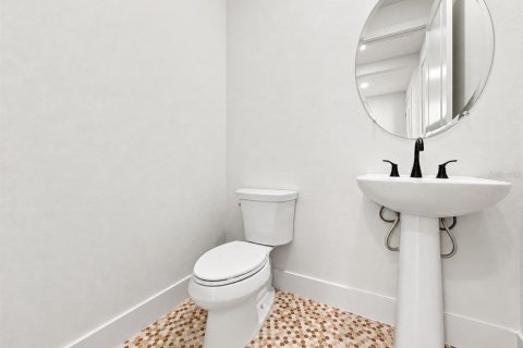 Touwnhouse à vendre à Palm Harbor, Floride: 3 chambres, 201.78 m2 № 2431649 - photo 10