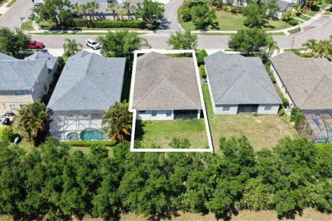 House in Sarasota, Florida 3 bedrooms, 162.02 sq.m. № 2230160 - photo 3