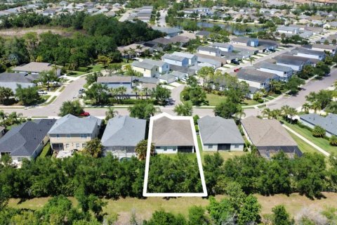 House in Sarasota, Florida 3 bedrooms, 162.02 sq.m. № 2230160 - photo 5