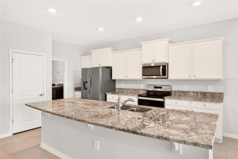 House in Ocala, Florida 3 bedrooms, 171.96 sq.m. № 2393915 - photo 16