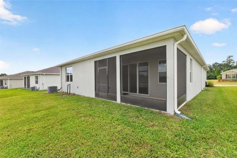House in Ocala, Florida 3 bedrooms, 171.96 sq.m. № 2393915 - photo 6