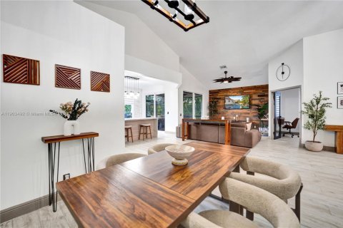 Купить виллу или дом в Паркленд, Флорида 3 спальни, 154.31м2, № 1955981 - фото 16