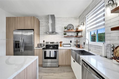 Купить виллу или дом в Паркленд, Флорида 3 спальни, 154.31м2, № 1955981 - фото 8