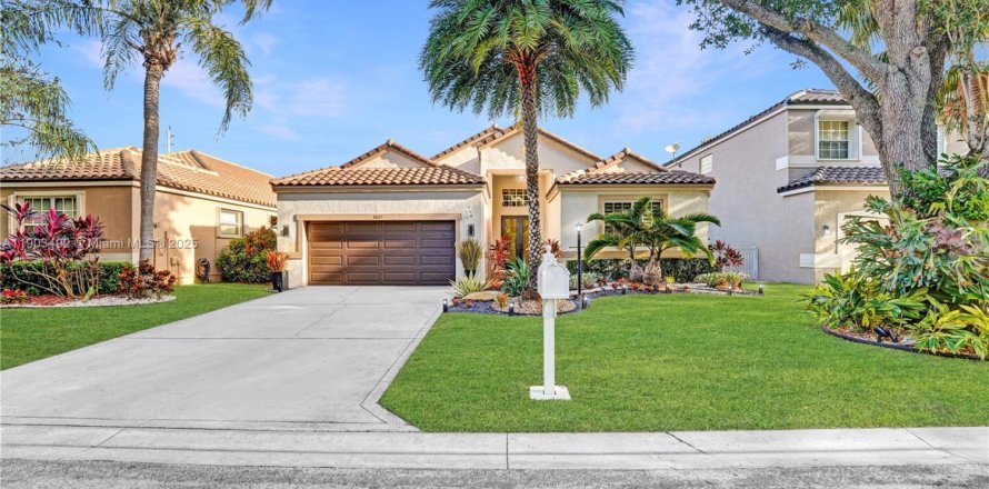 Дом в Паркленд, Флорида 3 спальни, 154.31м2 № 1955981