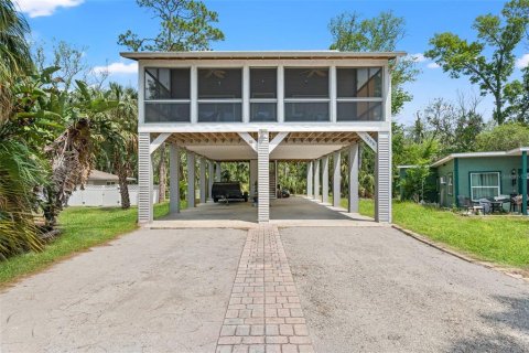 Villa ou maison à Spring Hill, Floride 2 chambres, 142.7 m2 № 2223575