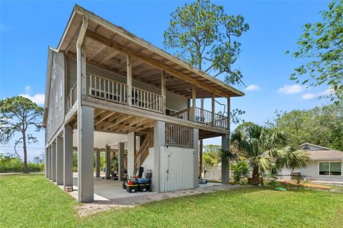 Casa en venta en Spring Hill, Florida, 2 dormitorios, 142.7 m2 № 2223575 - foto 3