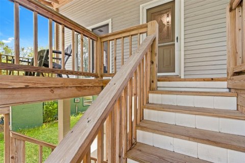 Casa en venta en Spring Hill, Florida, 2 dormitorios, 142.7 m2 № 2223575 - foto 5
