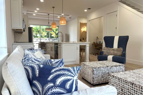 Villa ou maison à vendre à Stuart, Floride: 3 chambres, 160.54 m2 № 2002399 - photo 3