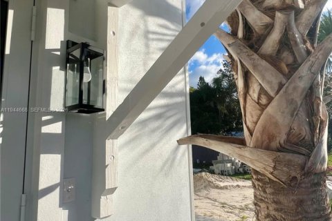 Villa ou maison à vendre à Stuart, Floride: 3 chambres, 160.54 m2 № 2002399 - photo 27