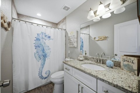 House in Port Charlotte, Florida 3 bedrooms, 152.36 sq.m. № 2208709 - photo 24