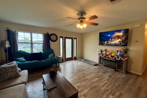 Villa ou maison à vendre à Okeechobee, Floride: 4 chambres, 176.98 m2 № 2248490 - photo 7