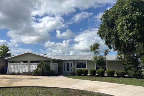 Villa ou maison à vendre à Okeechobee, Floride: 4 chambres, 176.98 m2 № 2248490 - photo 3