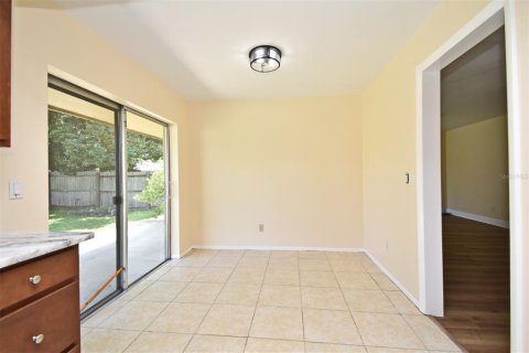 Casa en alquiler en Winter Park, Florida, 4 dormitorios, 174.1 m2 № 1906084 - foto 19