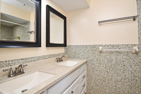 Casa en alquiler en Winter Park, Florida, 4 dormitorios, 174.1 m2 № 1906084 - foto 28