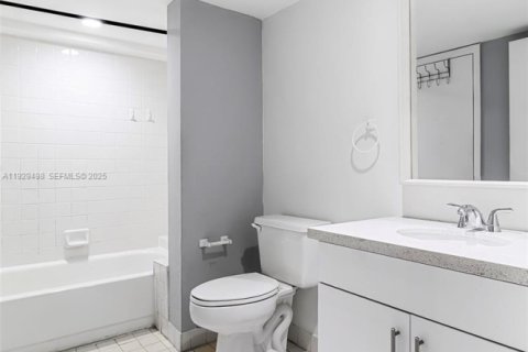 Copropriété à vendre à Davie, Floride: 2 chambres, 111.48 m2 № 1987807 - photo 14