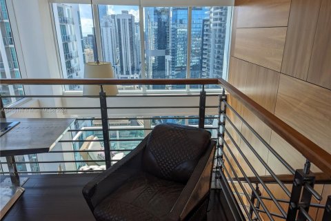 Copropriété à louer à Miami, Floride: 2 chambres, 119.75 m2 № 1754058 - photo 15