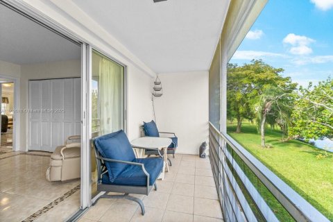 Condo in Deerfield Beach, Florida, 1 bedroom  № 1953719 - photo 22