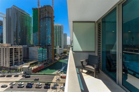 Condo in Miami, Florida, 3 bedrooms  № 2052041 - photo 26