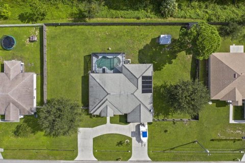 Villa ou maison à louer à Saint Lucie, Floride: 3 chambres, 182 m2 № 2408356 - photo 4