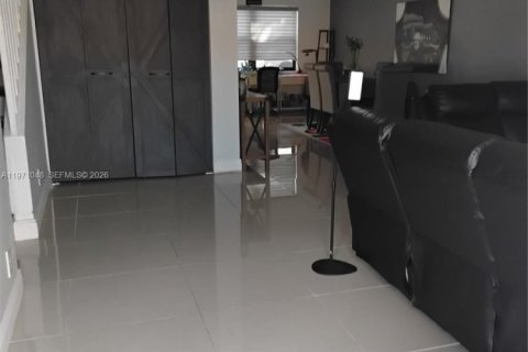 Adosado en venta en Pompano Beach, Florida, 3 dormitorios, 132.66 m2 № 2032640 - foto 23