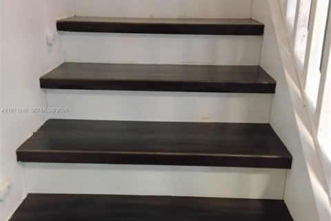 Adosado en venta en Pompano Beach, Florida, 3 dormitorios, 132.66 m2 № 2032640 - foto 10