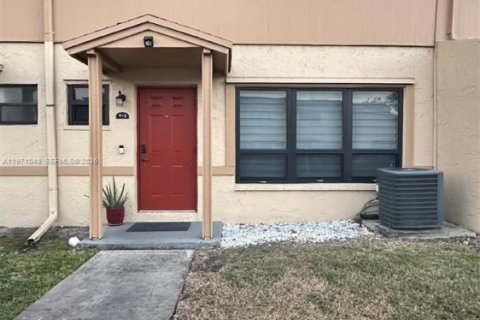 Touwnhouse à Pompano Beach, Floride 3 chambres, 132.66 m2 № 2032640