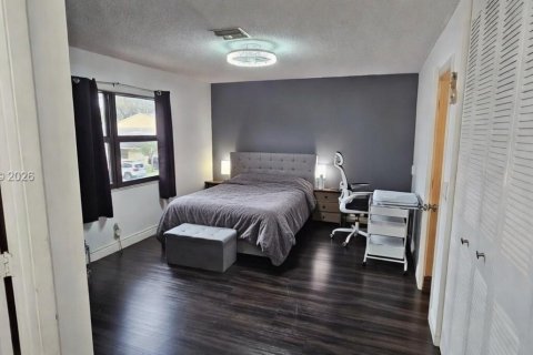 Adosado en venta en Pompano Beach, Florida, 3 dormitorios, 132.66 m2 № 2032640 - foto 11