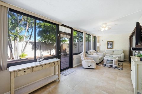 Condo in Bradenton, Florida, 2 bedrooms  № 2423655 - photo 26