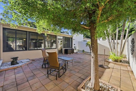Condo in Bradenton, Florida, 2 bedrooms  № 2423655 - photo 29