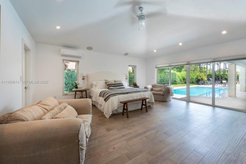 Villa ou maison à vendre à Palmetto Bay, Floride: 5 chambres, 334.91 m2 № 2009607 - photo 14