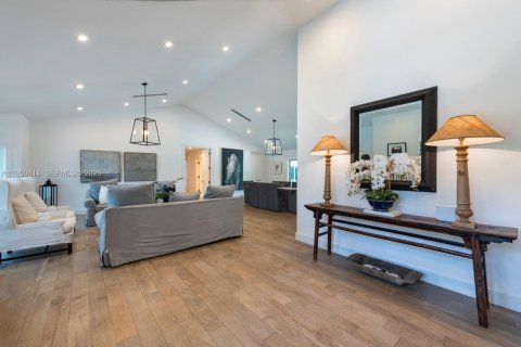 Villa ou maison à vendre à Palmetto Bay, Floride: 5 chambres, 334.91 m2 № 2009607 - photo 3