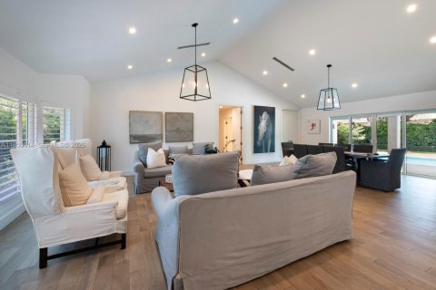 Villa ou maison à vendre à Palmetto Bay, Floride: 5 chambres, 334.91 m2 № 2009607 - photo 6