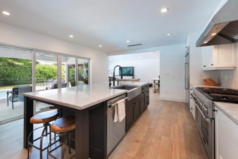 Villa ou maison à vendre à Palmetto Bay, Floride: 5 chambres, 334.91 m2 № 2009607 - photo 9