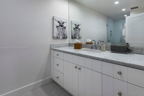 Villa ou maison à vendre à Palmetto Bay, Floride: 5 chambres, 334.91 m2 № 2009607 - photo 24